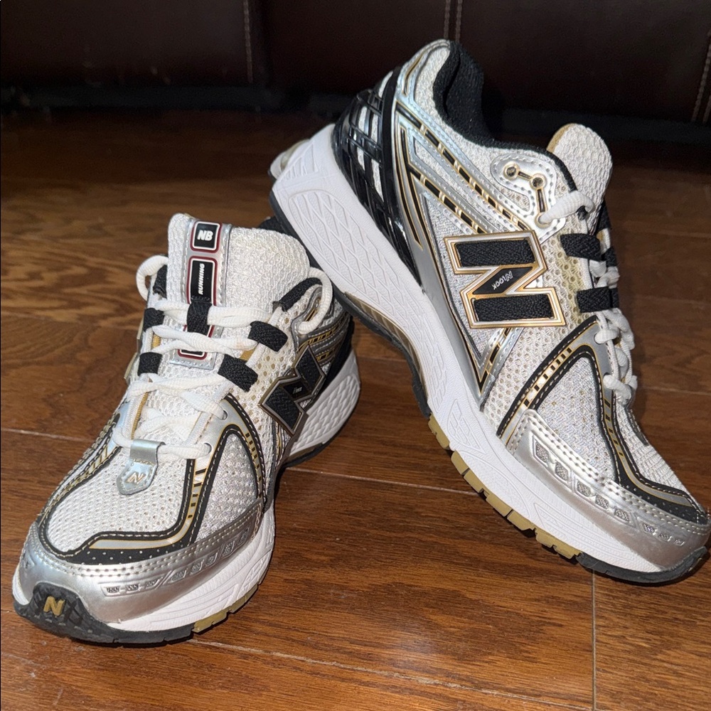 Women’s New Balance Shoes